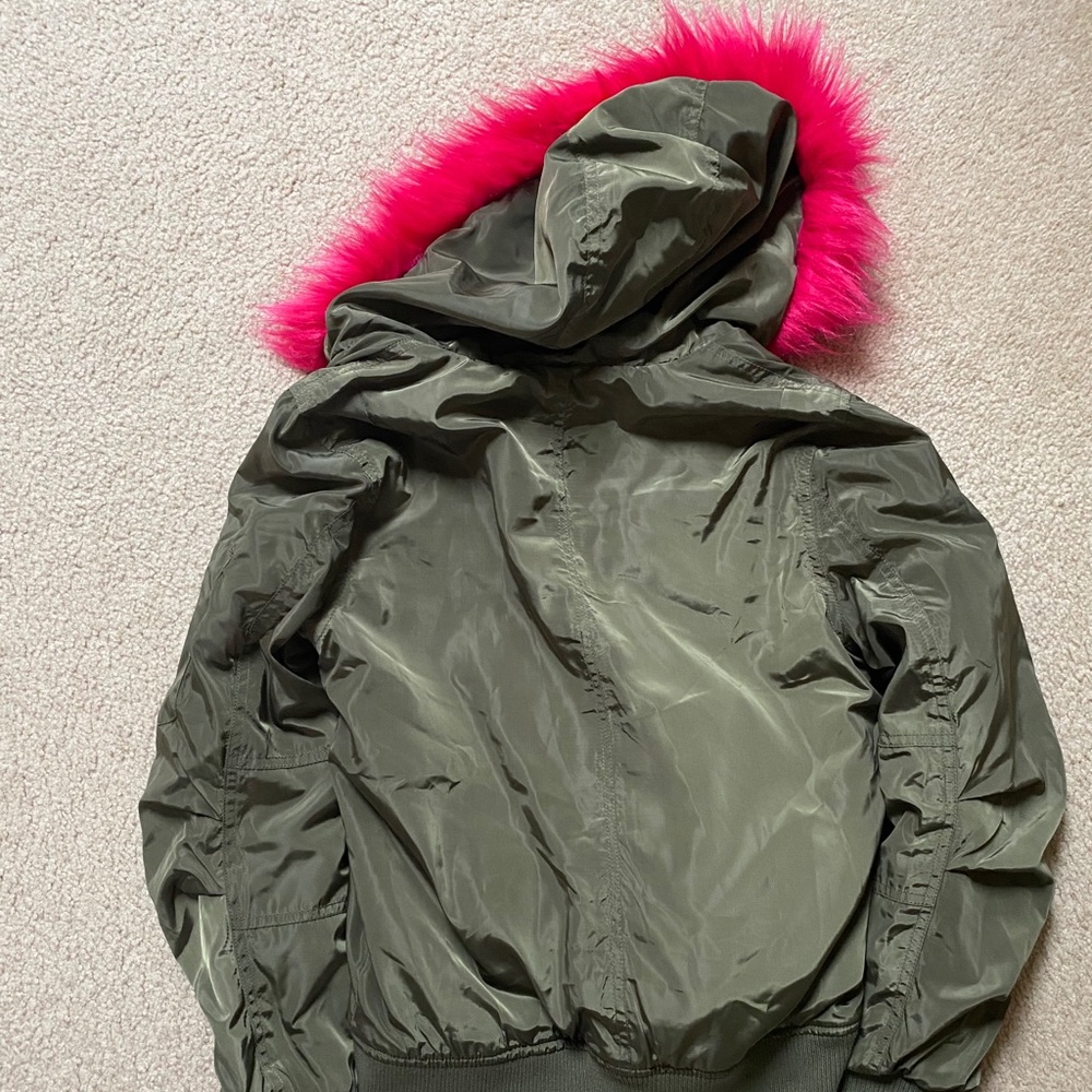 jacket - Picture 2 of 5